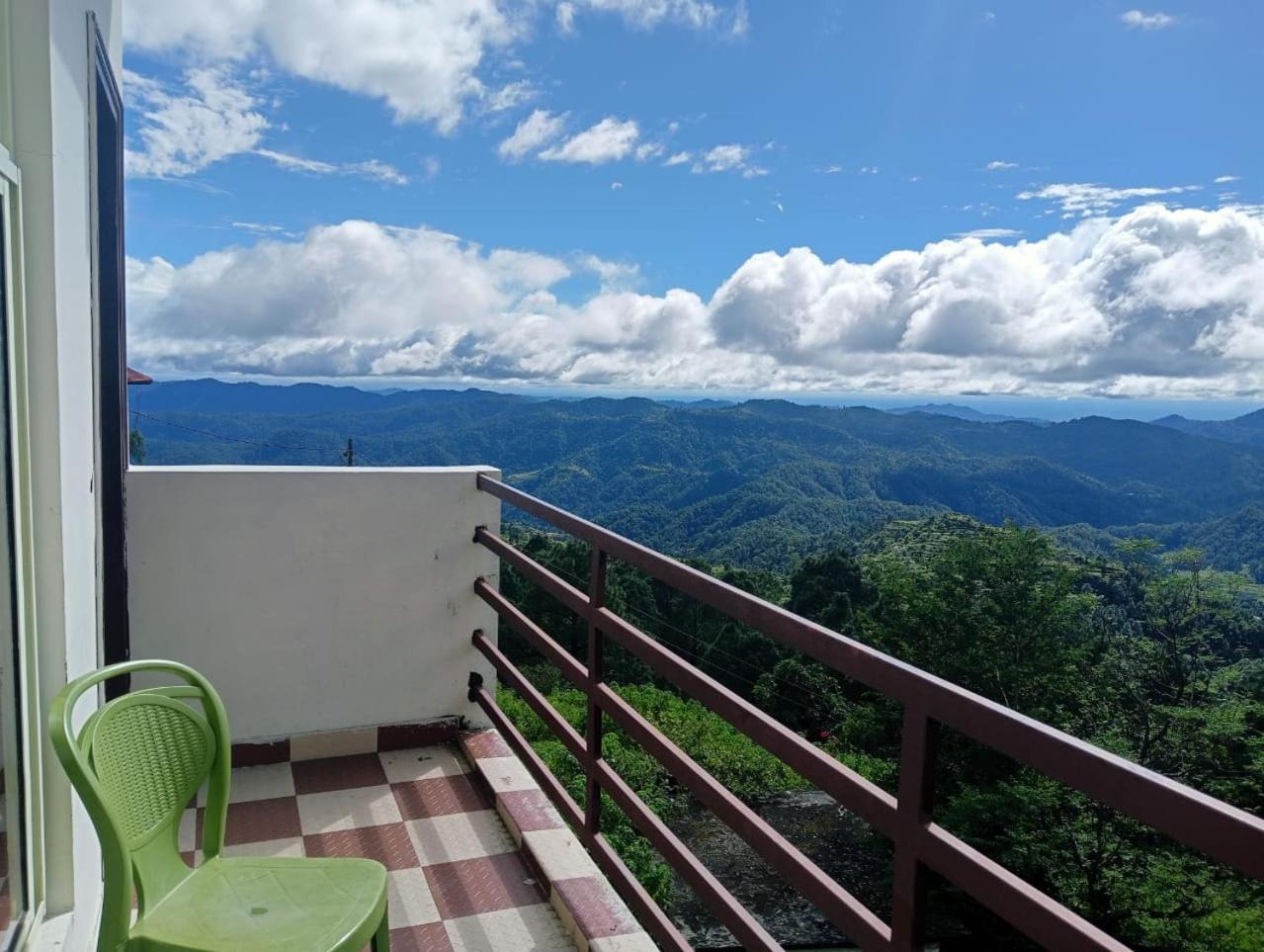 ซันนี่ ไพน์ รีสอร์ต Hotel ลันส์โดว์นี ภายนอก รูปภาพ